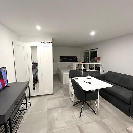 Willkommen In Dagersheim Bei Boeblingen! Gemuetliches 1 Zi Appartement Zum Wohlfuehlen In Einem Angenehmen Umfeld! Zewnętrze zdjęcie