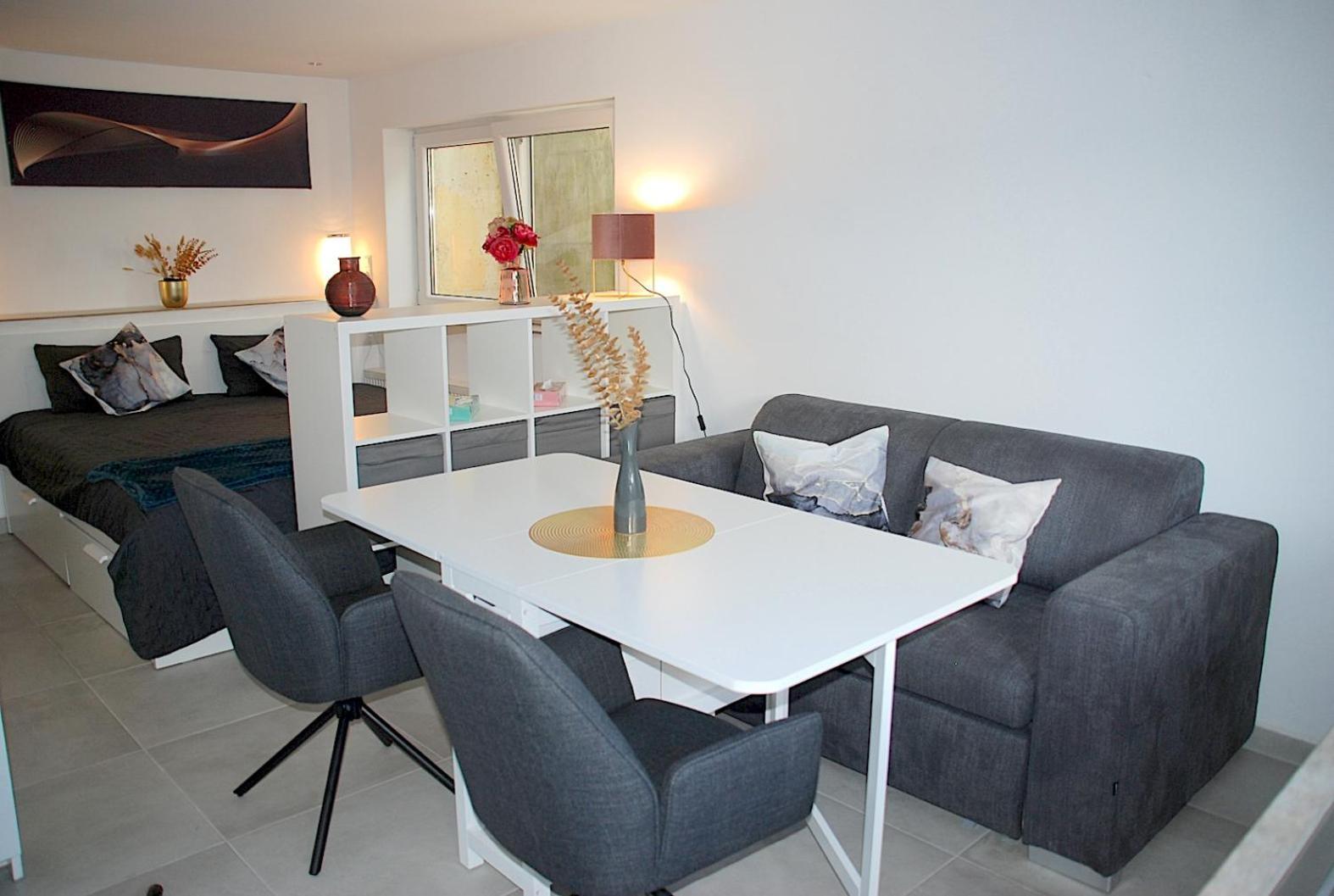 Willkommen In Dagersheim Bei Boeblingen! Gemuetliches 1 Zi Appartement Zum Wohlfuehlen In Einem Angenehmen Umfeld! Zewnętrze zdjęcie